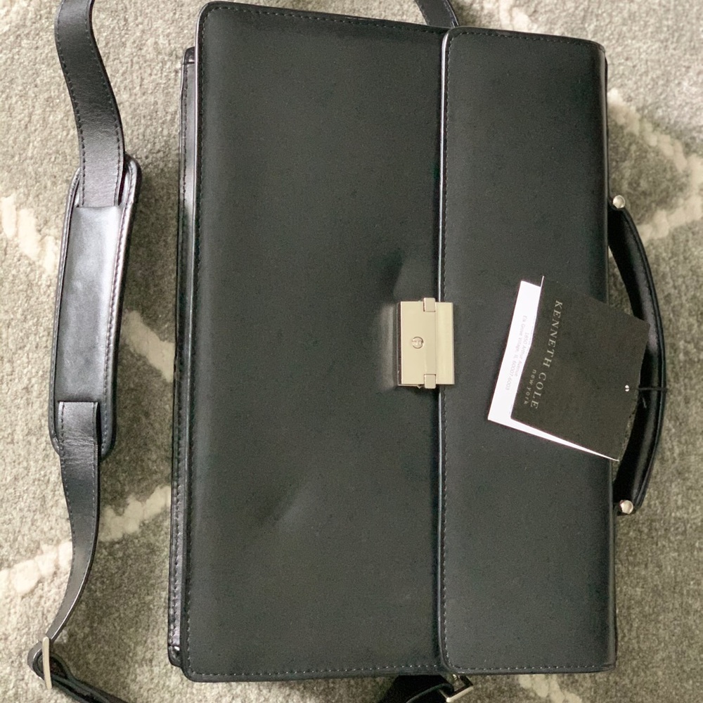 Kenneth Cole Slim Leather Portfolio